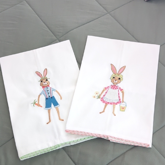 unbranded Other - Pair of  White Cotton Kitchen Tea Towels  Embroidered  Bunny Design